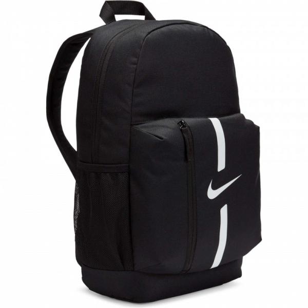 NIKE ACADEMY TEAM