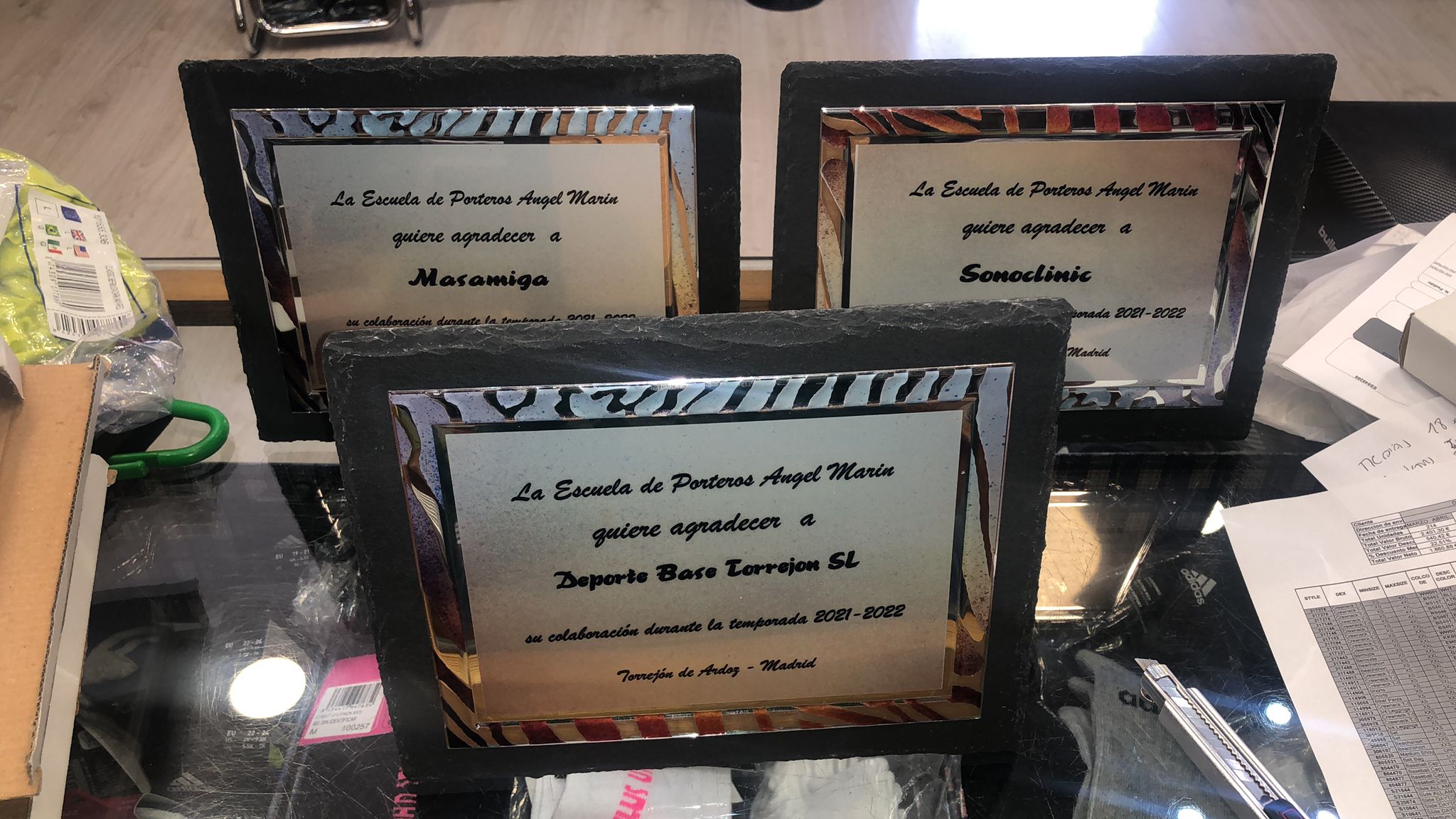 Placas grabadas personalizadas en Torrejón de Ardoz